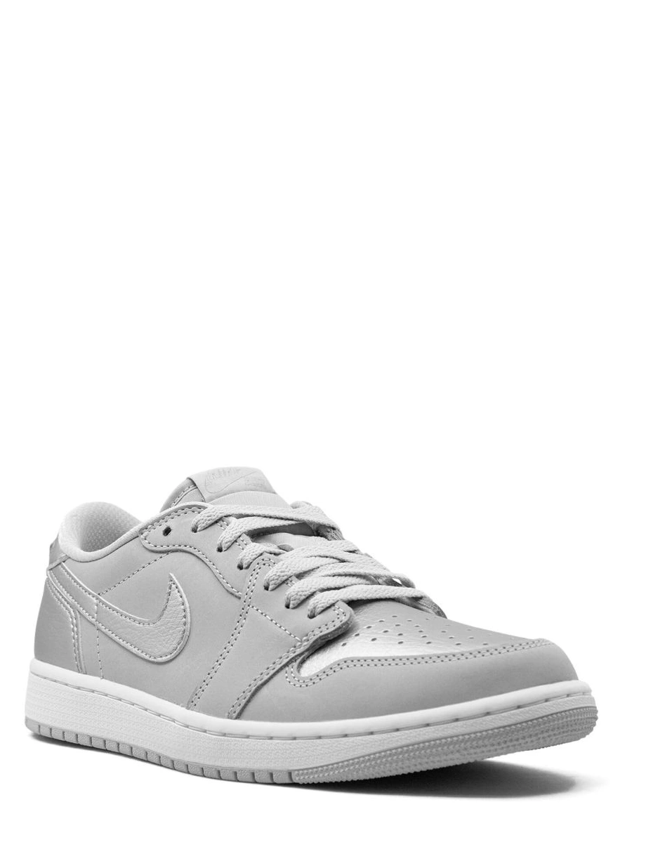 Price-conscious Grey